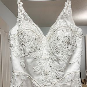 💖NWOT Gorgeous wedding dress size 2💖
